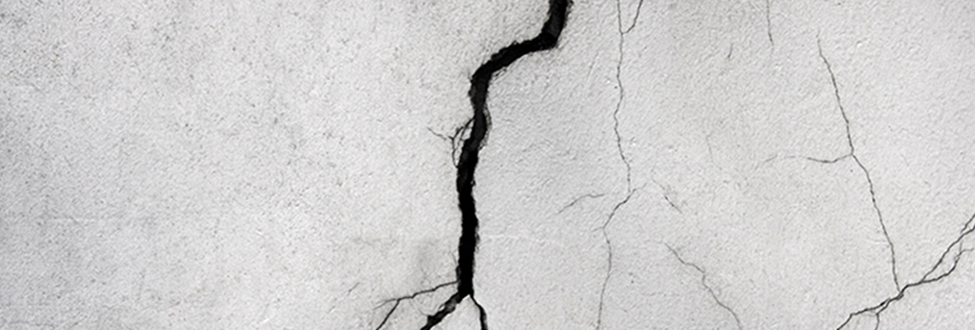 Reasons Why Concrete Crack and How We Can Save It from Cracking
